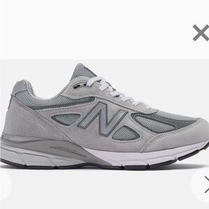 New Balance 990 v3 grey Women size 8.5 
Men size 7